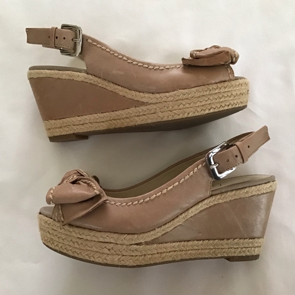 Franco Sarto Olympia Wedge Sandal Tan Size 4